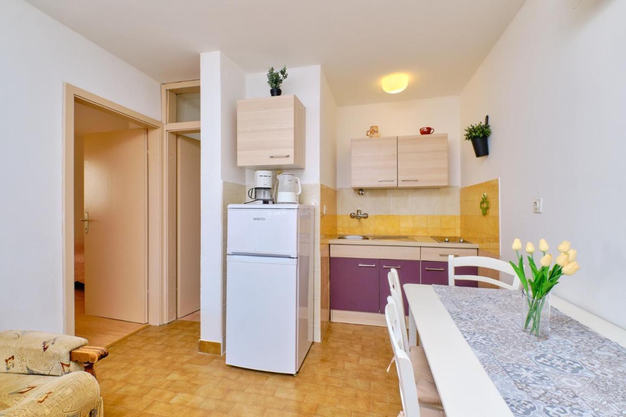 Apartments Vanda Mali Losinj Ngoại thất bức ảnh