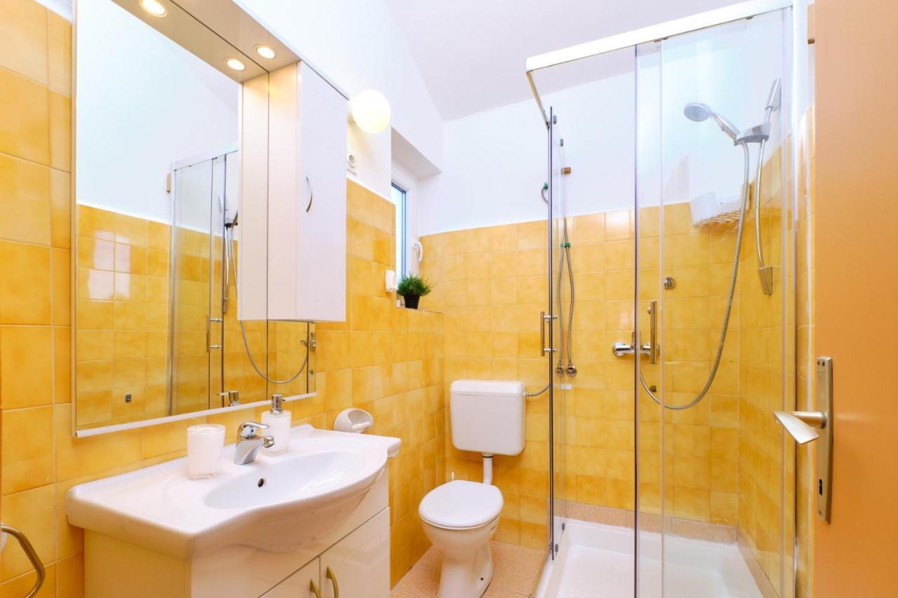 Apartments Vanda Mali Losinj Ngoại thất bức ảnh